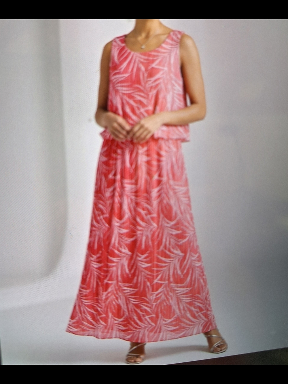 Sabrina Lauren Coral Leaf-Print Maxi Skirt Size 1X